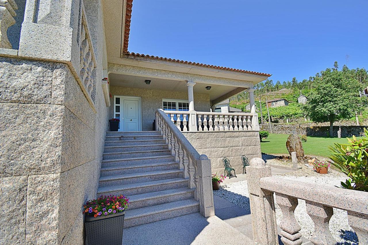 Galihost - A Casa De Otilia Villa Meano Ngoại thất bức ảnh